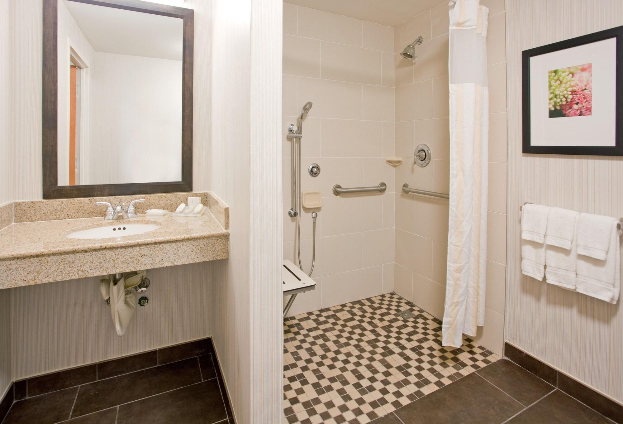 Hilton Garden Inn - Salt Lake City Airport Екстериор снимка