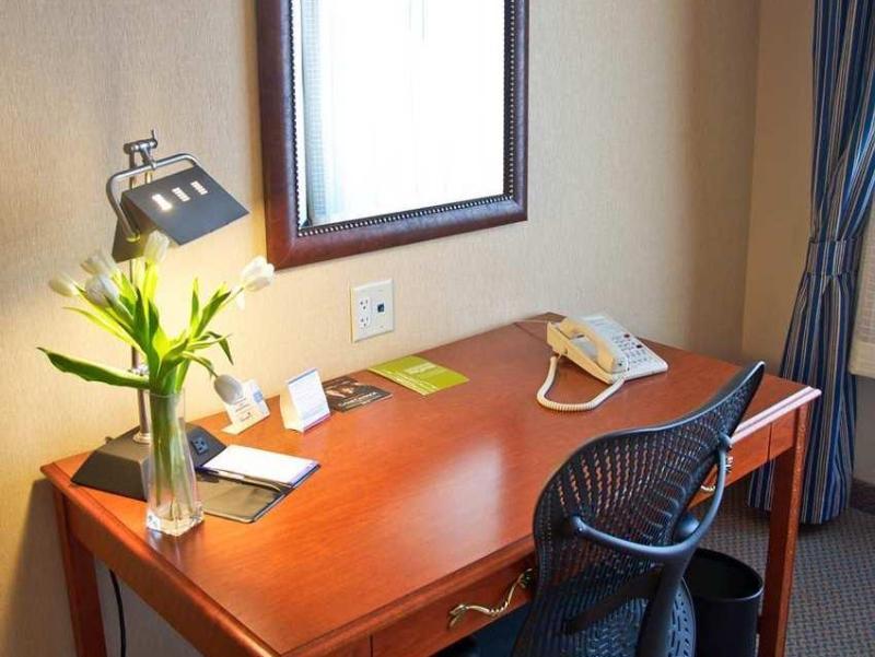 Hilton Garden Inn - Salt Lake City Airport Екстериор снимка